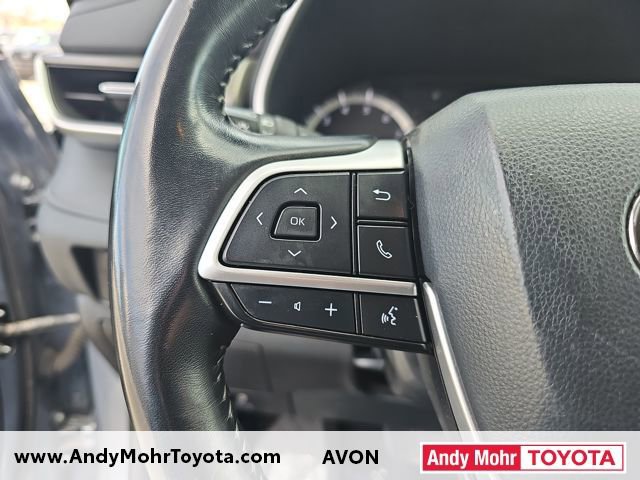 Used 2022 Toyota Highlander XLE image 14