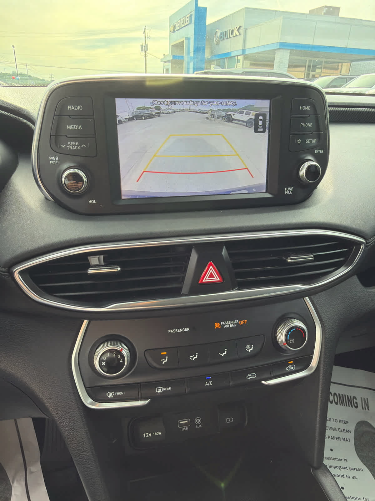 Used 2020 Hyundai Santa Fe SE AWD/4WD image 17