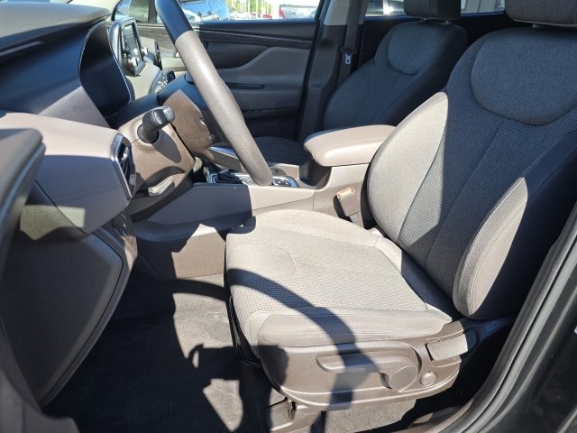 Used 2020 Hyundai Santa Fe SE image 12