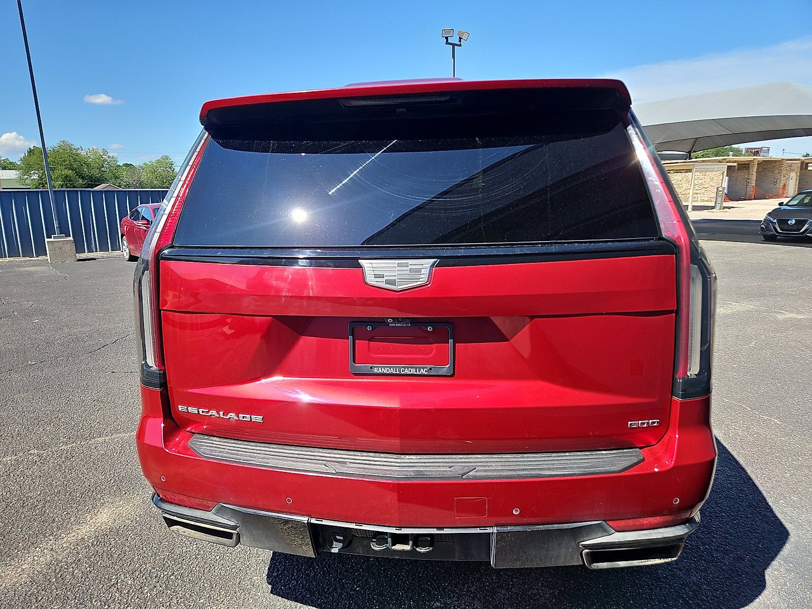Used 2022 Cadillac Escalade ESV Sport Platinum AWD/4WD image 4