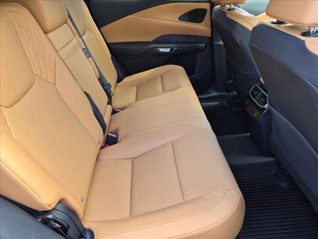 Certified 2025 Lexus RX 350 Premium w/ Accessory Package (Z1) FWD image 19