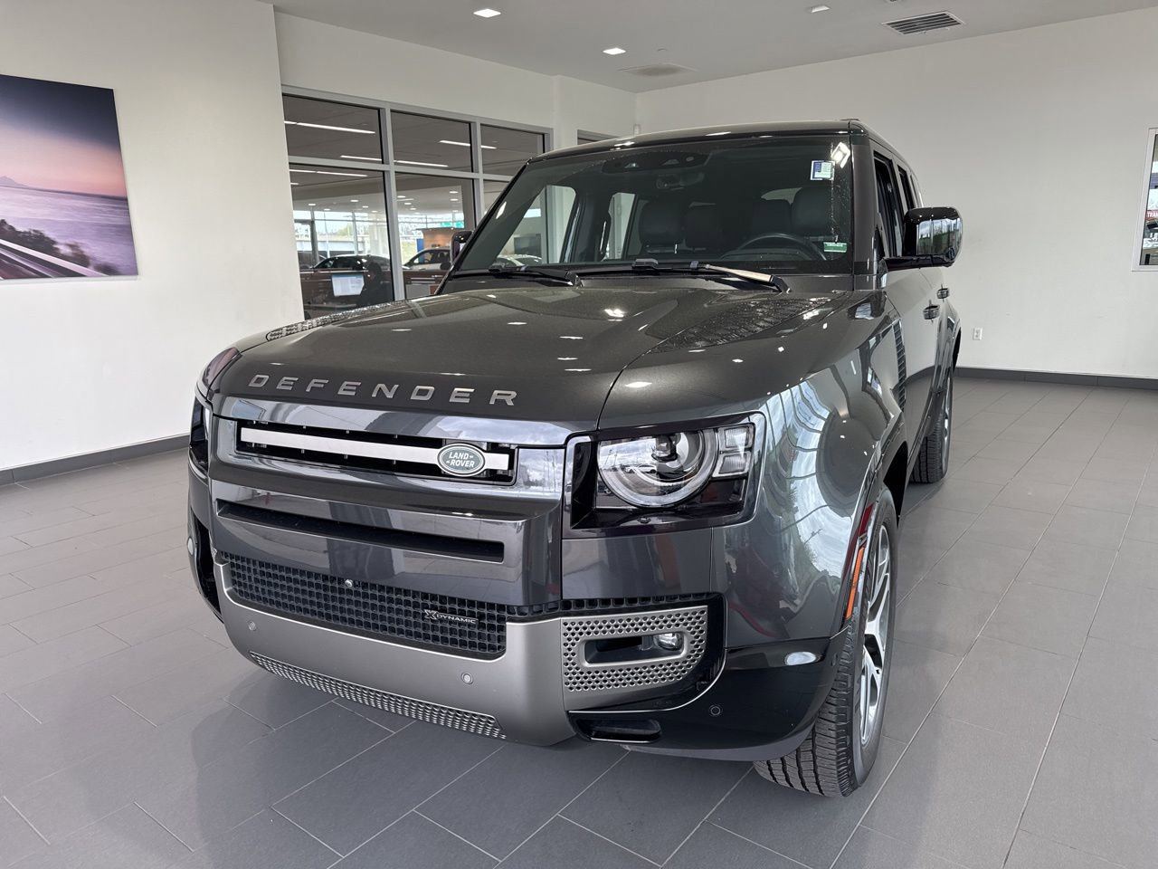 Used 2023 Land Rover Defender 130 X-Dynamic SE AWD/4WD image 3
