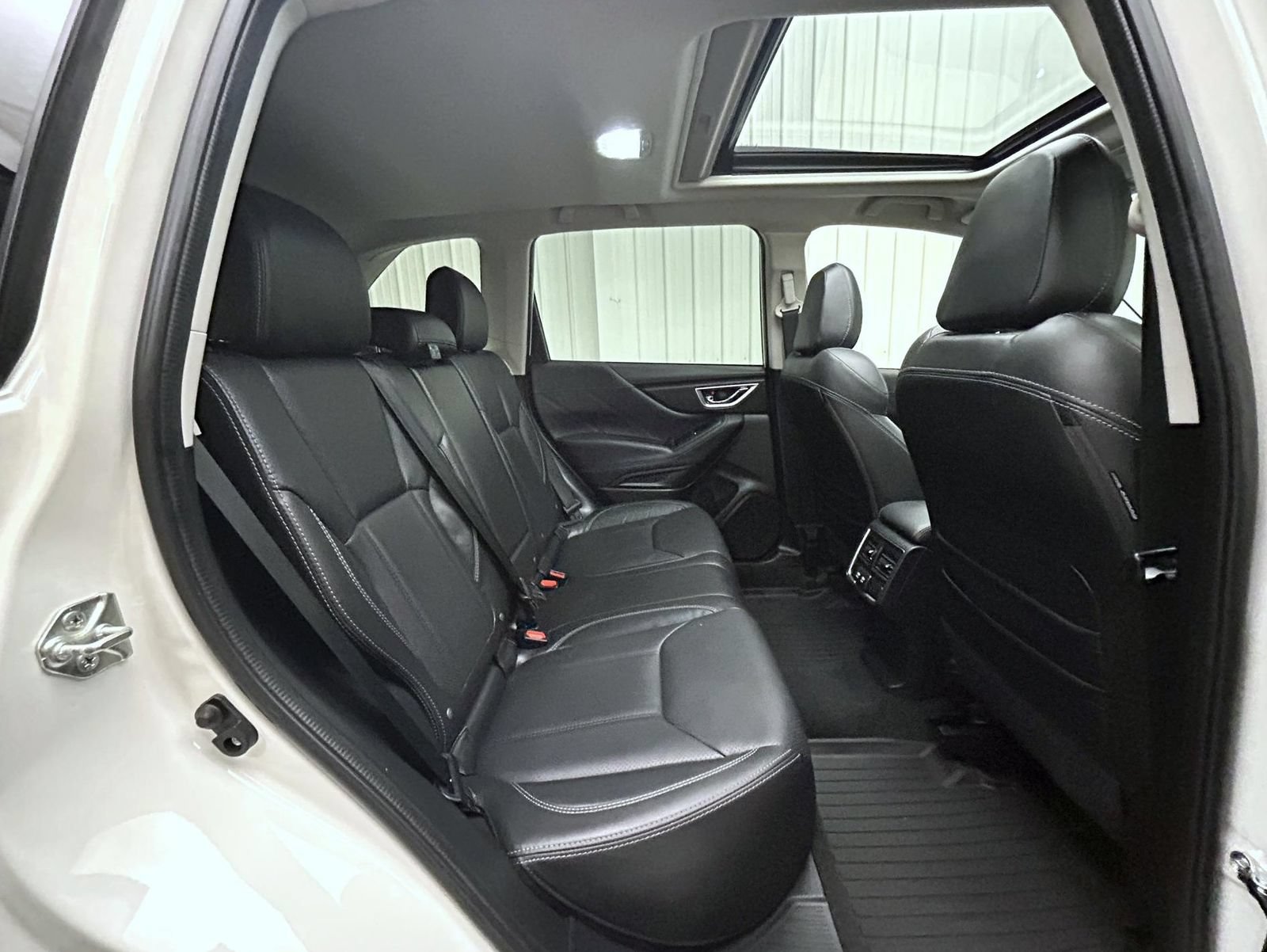 Used 2021 Subaru Forester Limited w/ Popular Package #3 AWD/4WD image 18