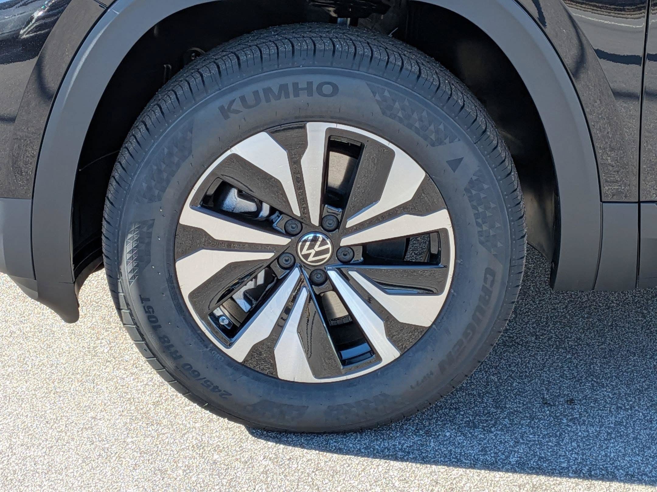 New 2026 Volkswagen Atlas Cross Sport SE AWD/4WD image 10