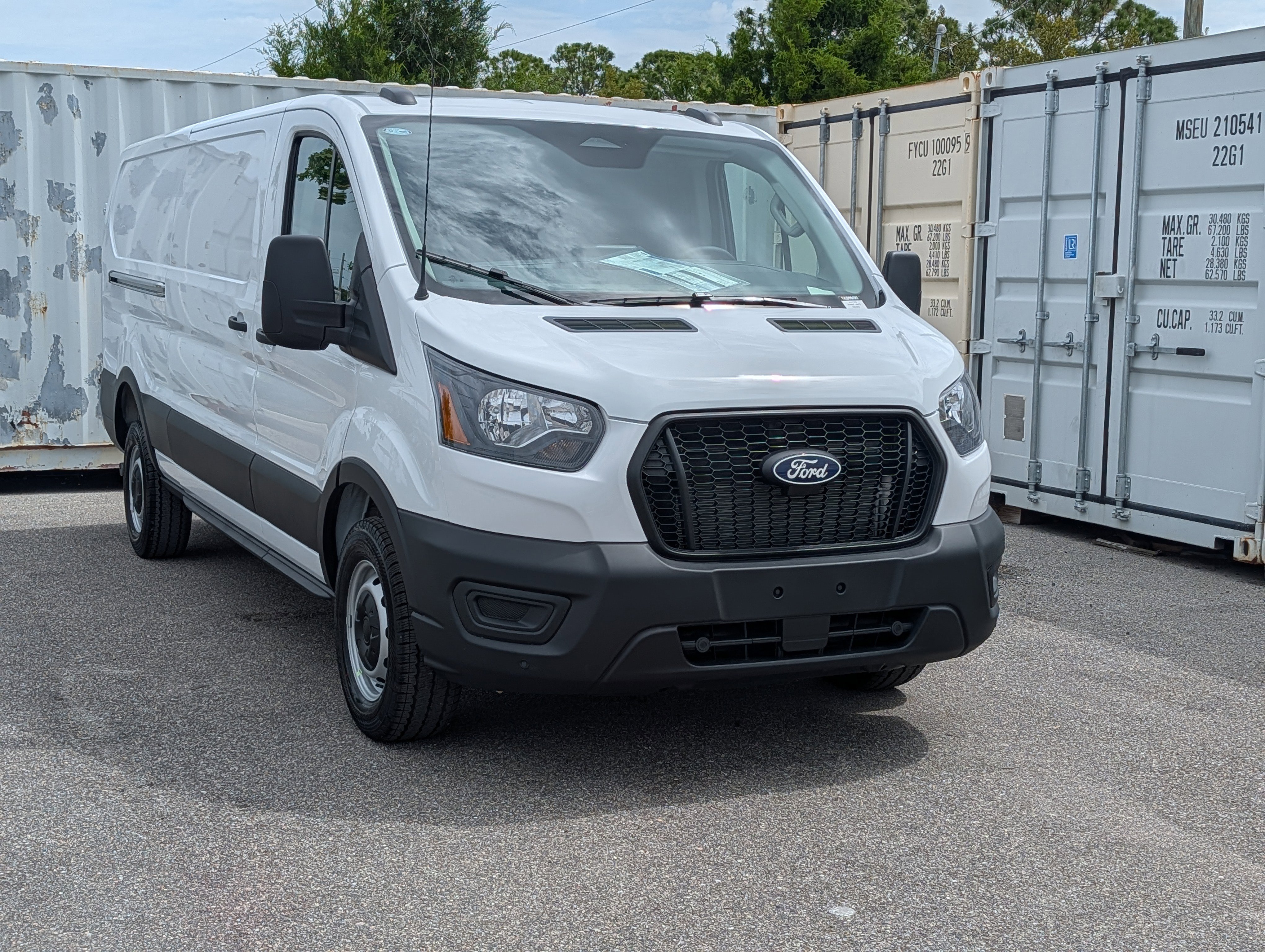 New 2026 Ford Transit 250 Low Roof RWD image 2