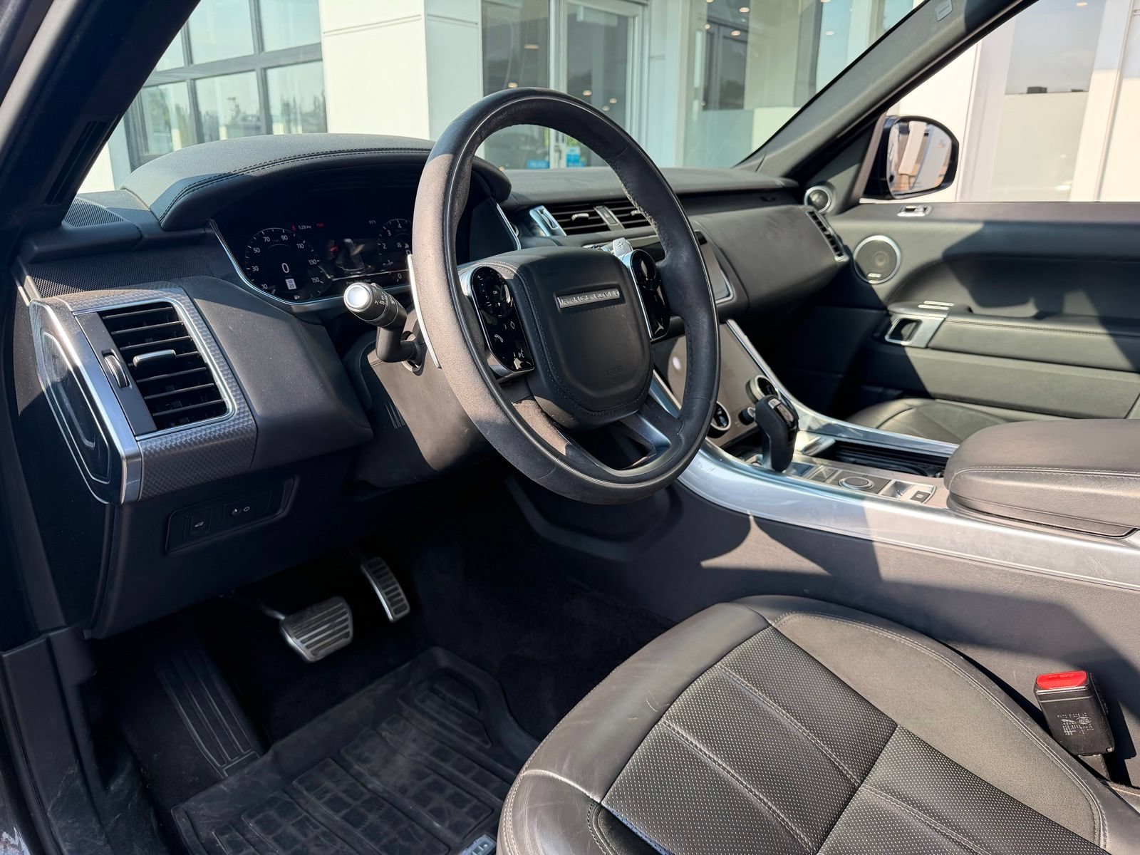 Used 2021 Land Rover Range Rover Sport HST AWD/4WD image 14