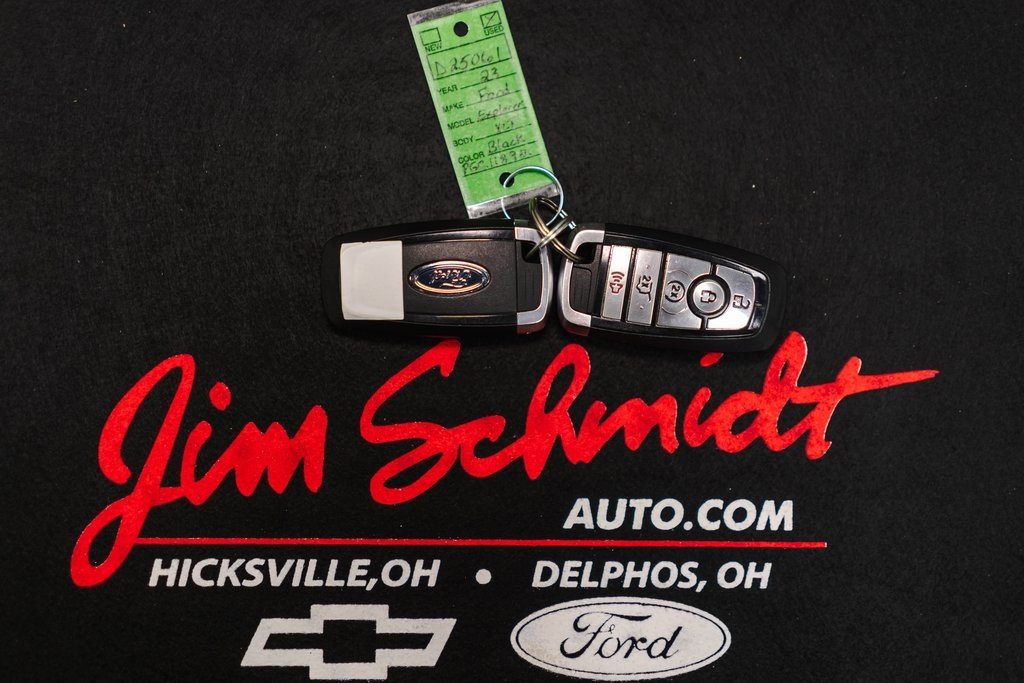 Used 2023 Ford Explorer XLT w/ Equipment Group 202A image 44