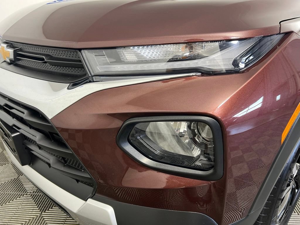 Certified 2022 Chevrolet TrailBlazer LT w/ Convenience Package FWD image 31