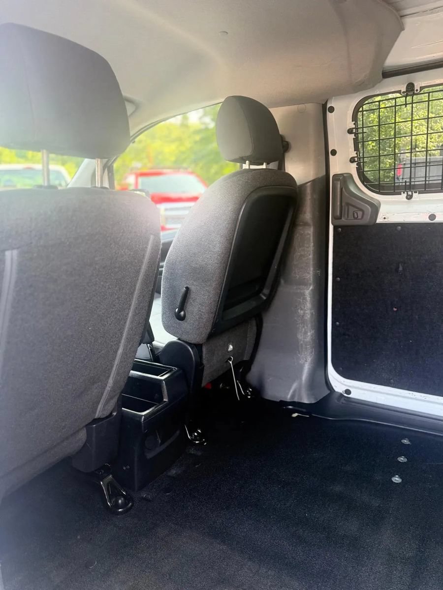 Used 2017 Nissan NV200 S FWD image 22