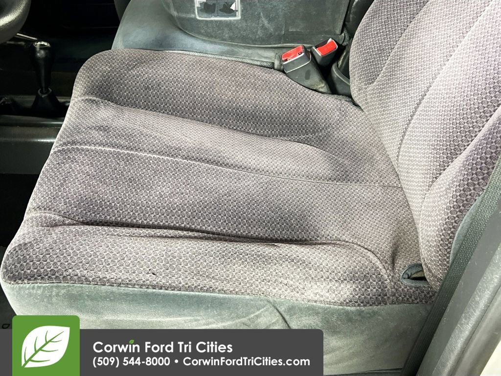 Used 2005 Dodge Ram 1500 Truck SLT image 19