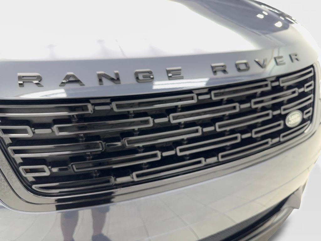 Used 2024 Land Rover Range Rover Velar Dynamic SE AWD/4WD image 26