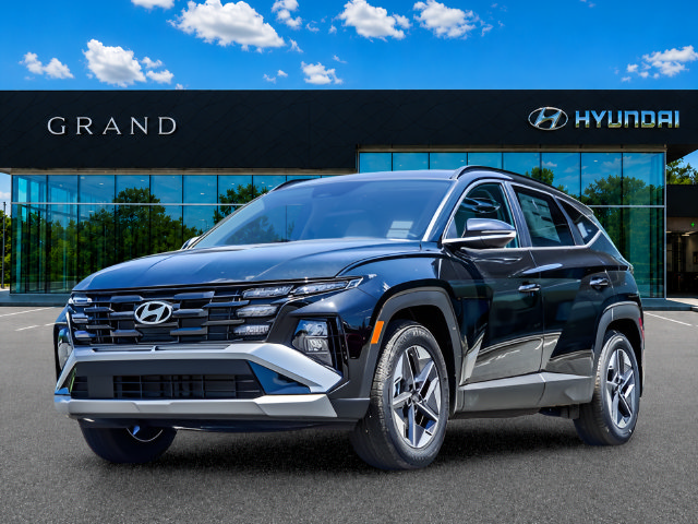 New 2026 Hyundai Tucson SEL FWD image 2