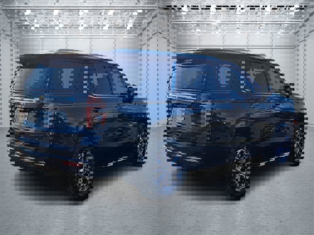 Certified 2022 Chevrolet Tahoe LT w/ Luxury Package image 5