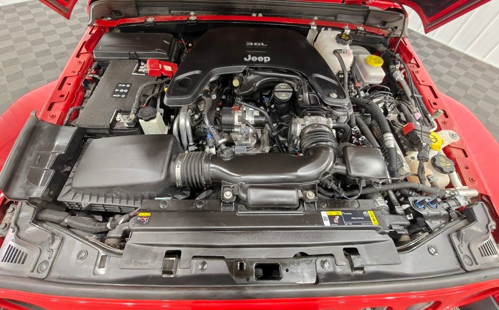 Used 2021 Jeep Wrangler Unlimited Sahara w/ Uconnect 4C Nav & Sound Group image 56