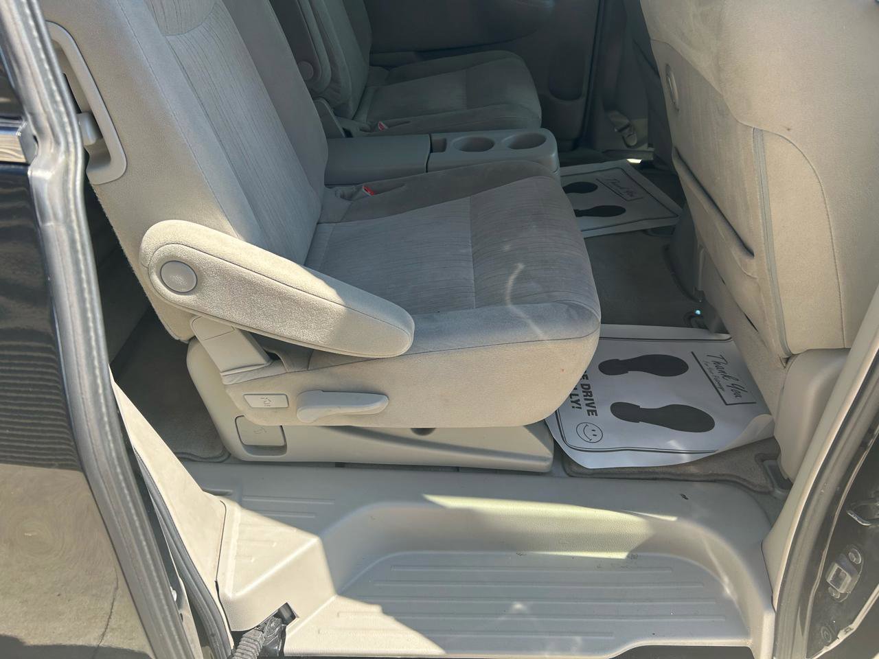 Used 2014 Nissan Quest SV image 11