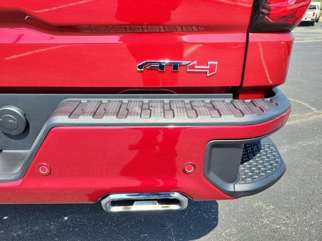 Used 2024 GMC Sierra 1500 AT4 w/ Technology Package image 31