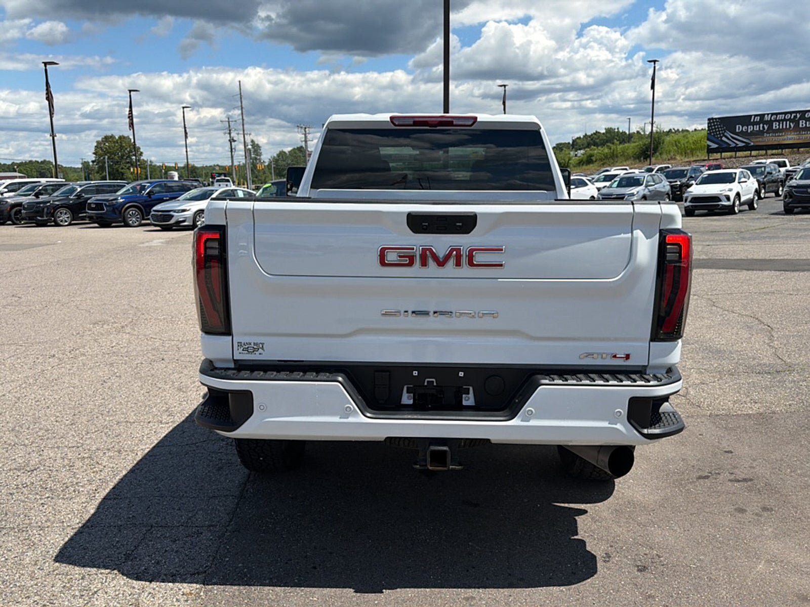 Used 2025 GMC Sierra 2500 AT4 AWD/4WD image 5
