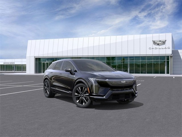 New 2025 Cadillac Optiq Luxury 2 image 1
