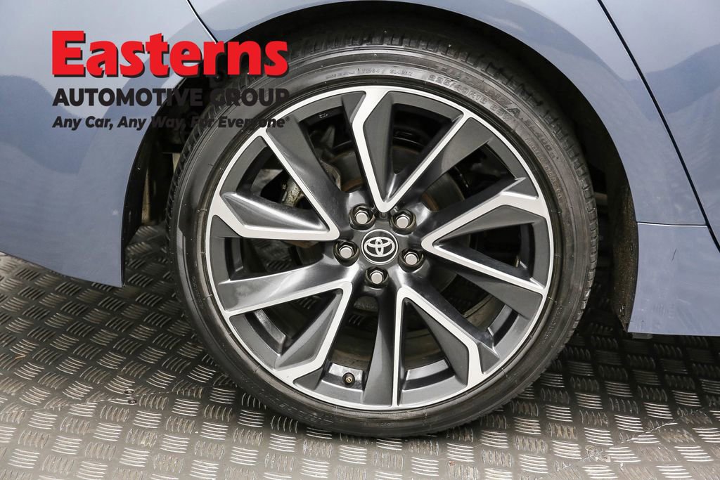Used 2021 Toyota Corolla SE w/ SE Premium Package FWD image 30