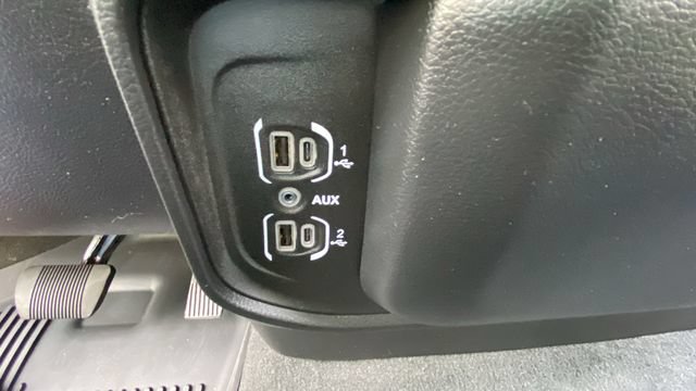 Used 2022 RAM 1500 Big Horn AWD/4WD image 27
