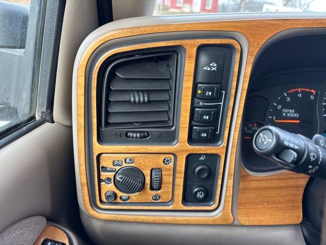 Used 2003 Chevrolet Silverado 2500 LT w/ Skid Plate Package image 13