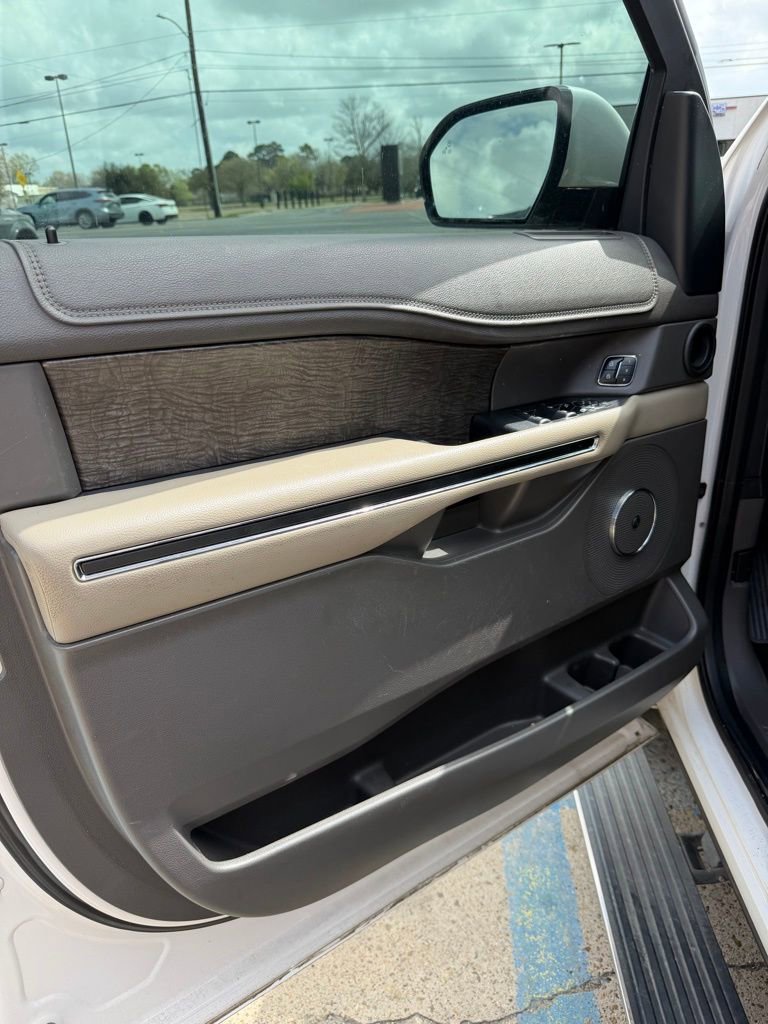 Used 2018 Ford Expedition Max Limited w/ Equipment Group 301A image 14
