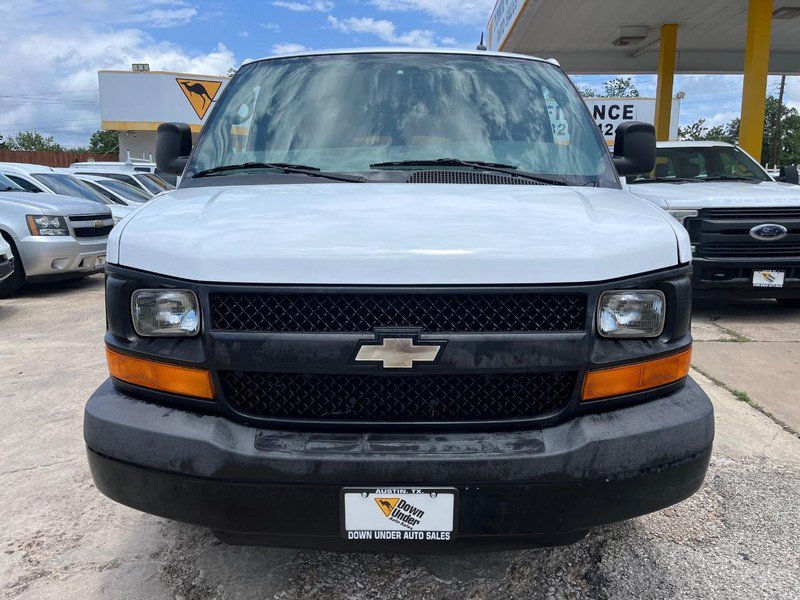 Used 2012 Chevrolet Express 3500 LS RWD image 2