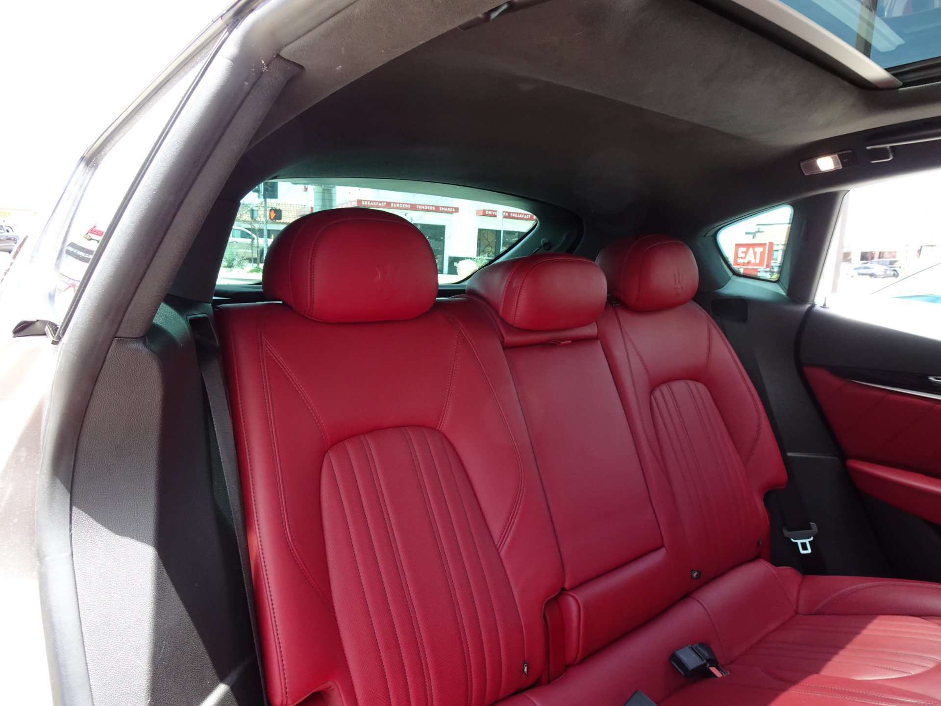 Used 2022 Maserati Levante GT AWD/4WD image 18