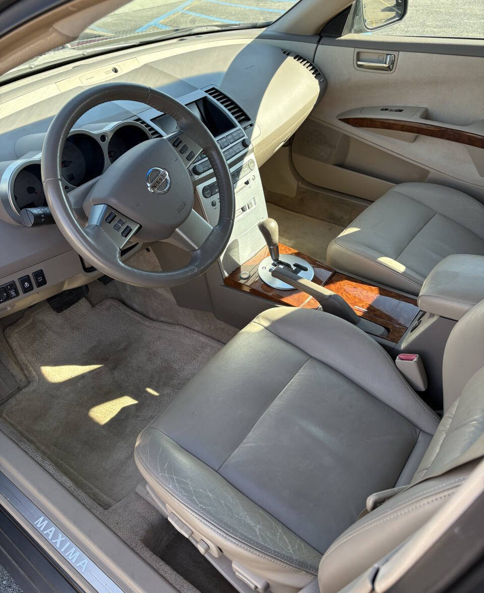 Used 2005 Nissan Maxima 3.5 SL w/ (T05) Navigation System Pkg FWD image 7