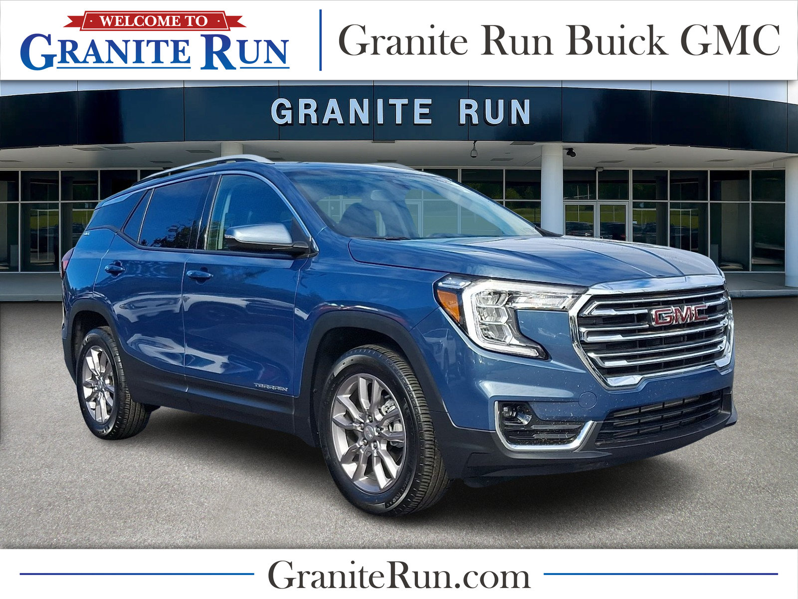 Used 2024 GMC Terrain SLT