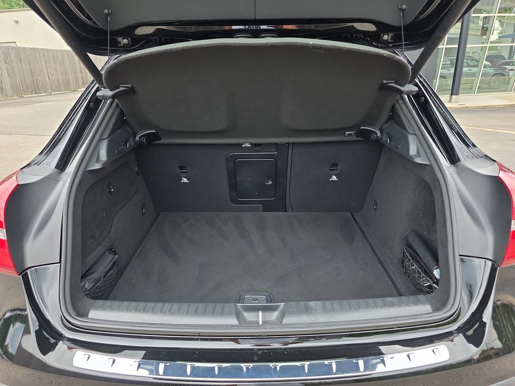 Used 2020 Mercedes-Benz GLA 250 image 14