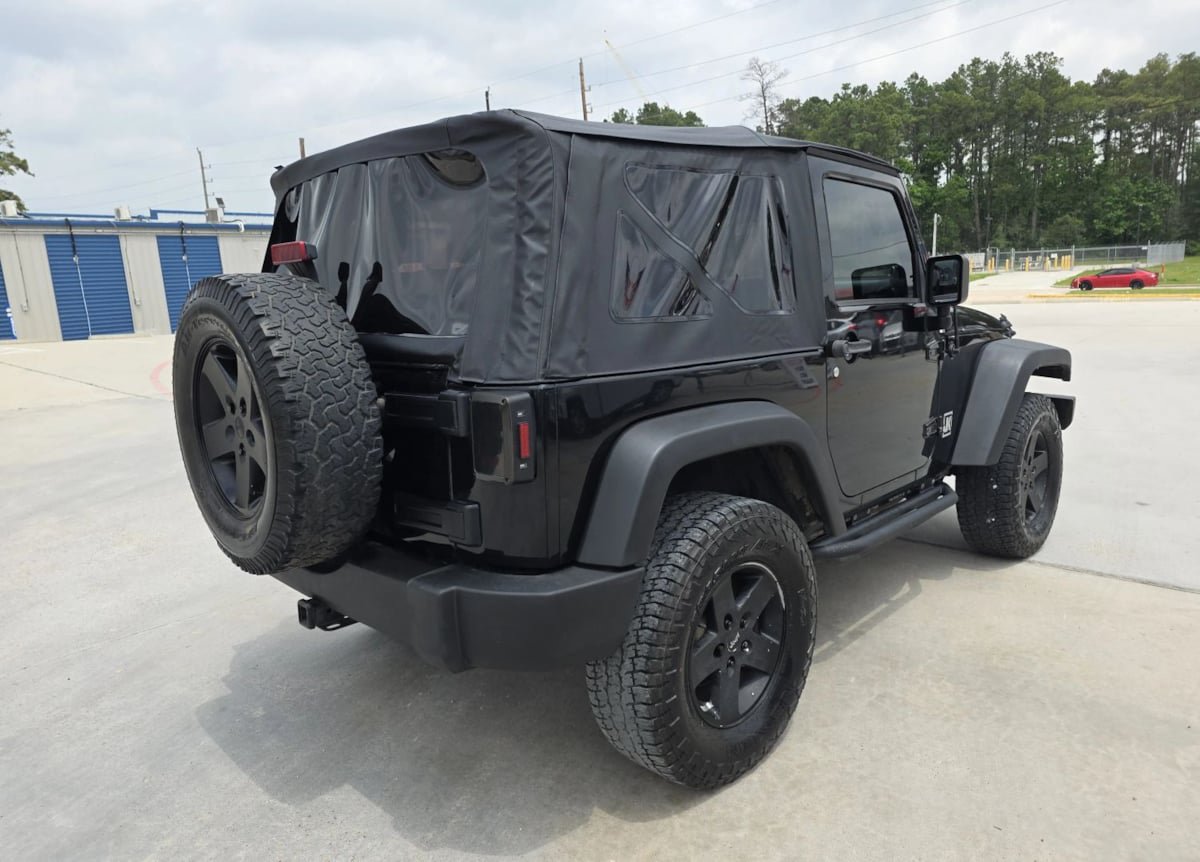 Used 2008 Jeep Wrangler X AWD/4WD image 40
