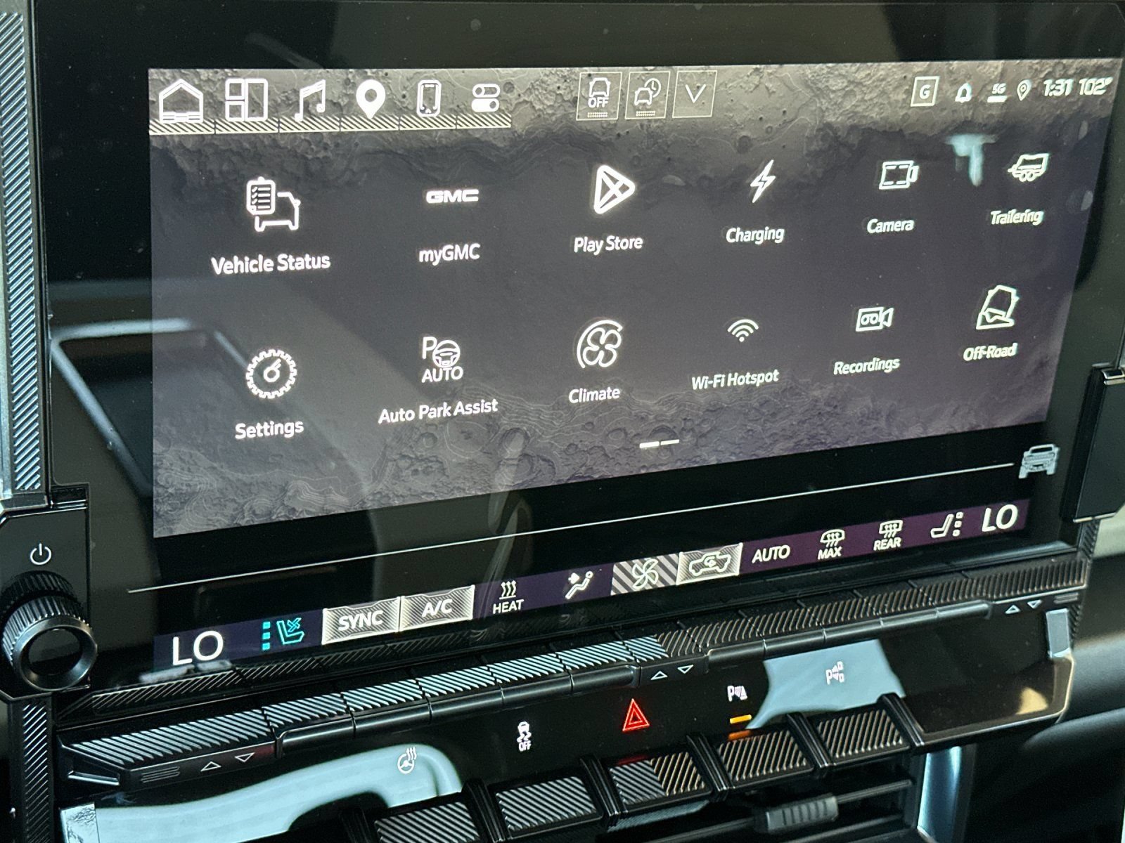 New 2026 GMC Hummer EV 4x4 Crew Cab image 17
