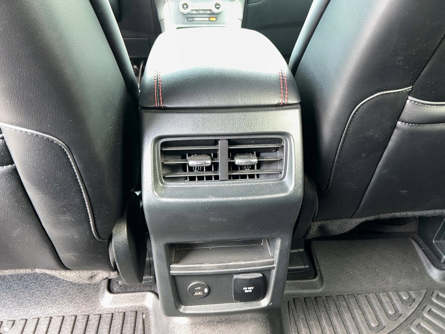 Used 2022 Ford Edge ST-Line AWD/4WD image 25