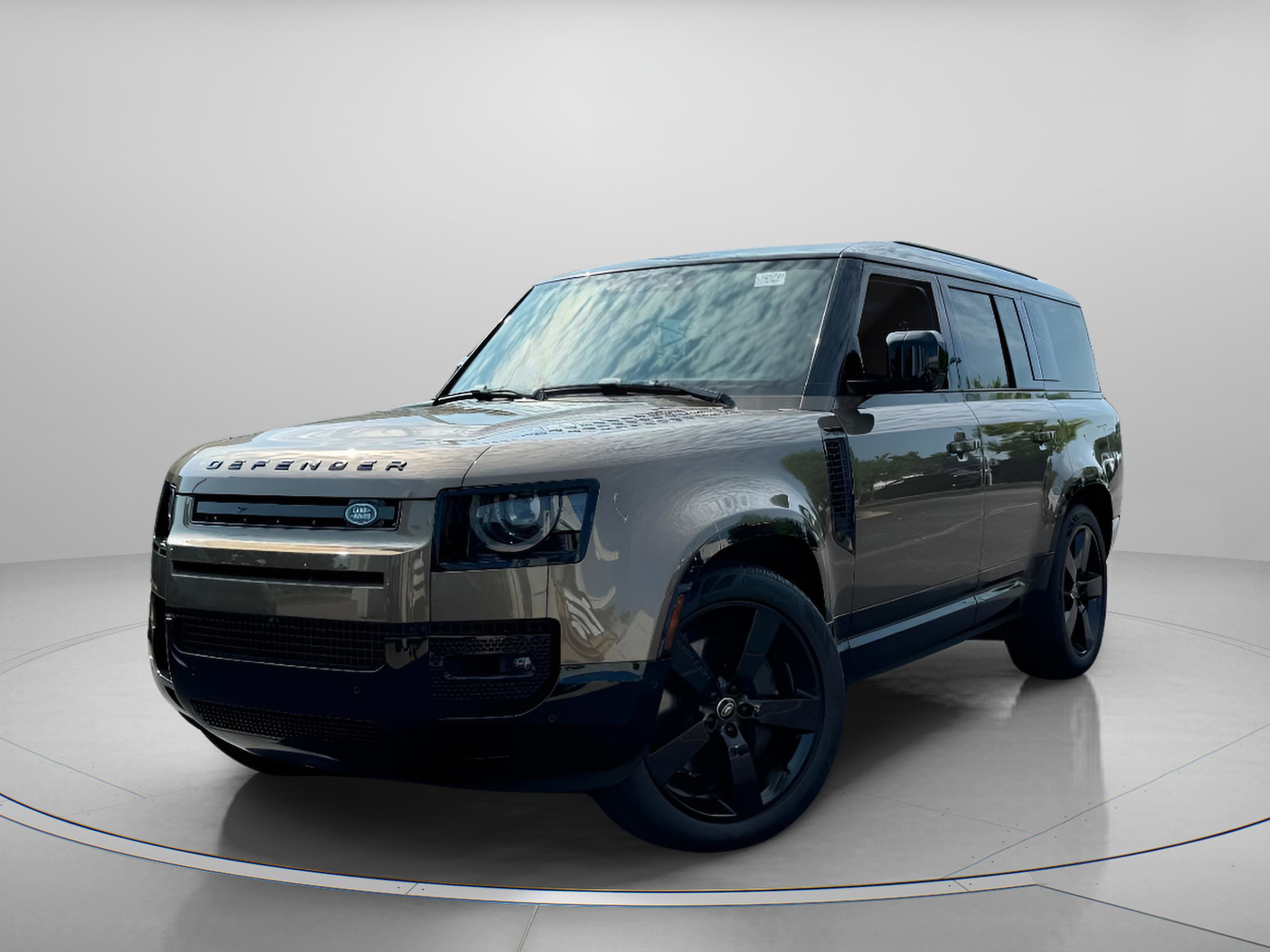 New 2025 Land Rover Defender 130 X-Dynamic SE
