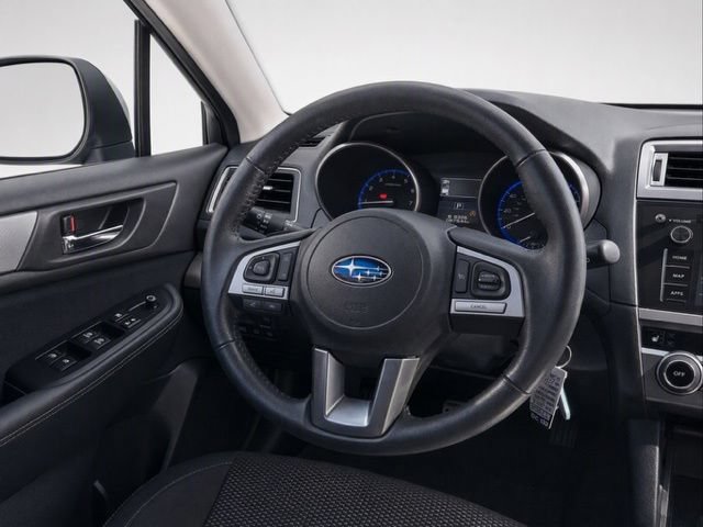 Used 2017 Subaru Outback 2.5i Premium AWD/4WD image 13