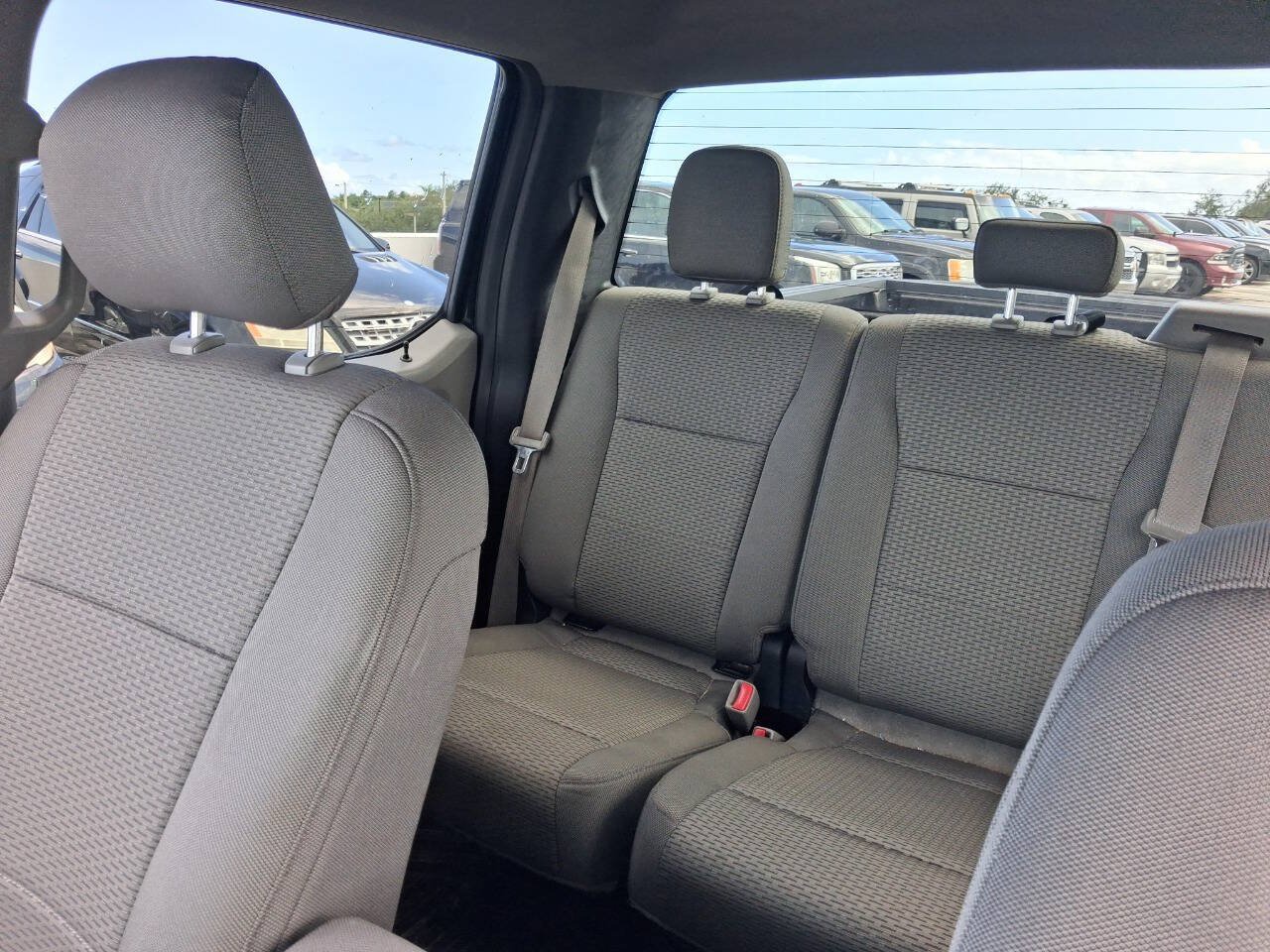 Used 2015 Ford F150 XLT w/ Equipment Group 301A Mid RWD image 15