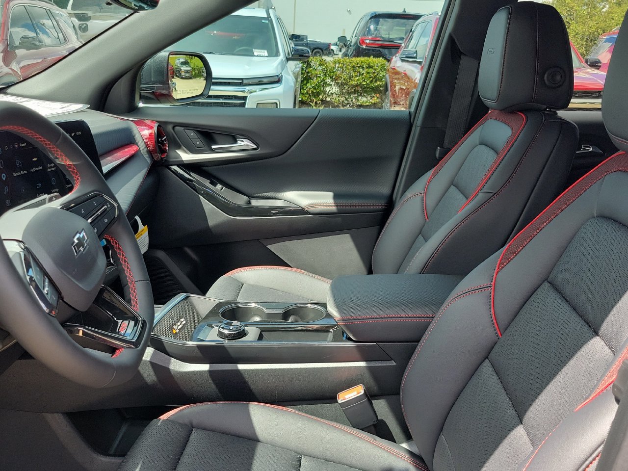 New 2027 Chevrolet Equinox RS w/ Safety and Technology Package FWD image 18