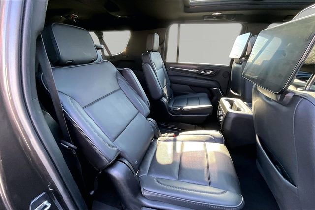 Used 2021 GMC Yukon XL Denali w/ Denali Ultimate Package image 17