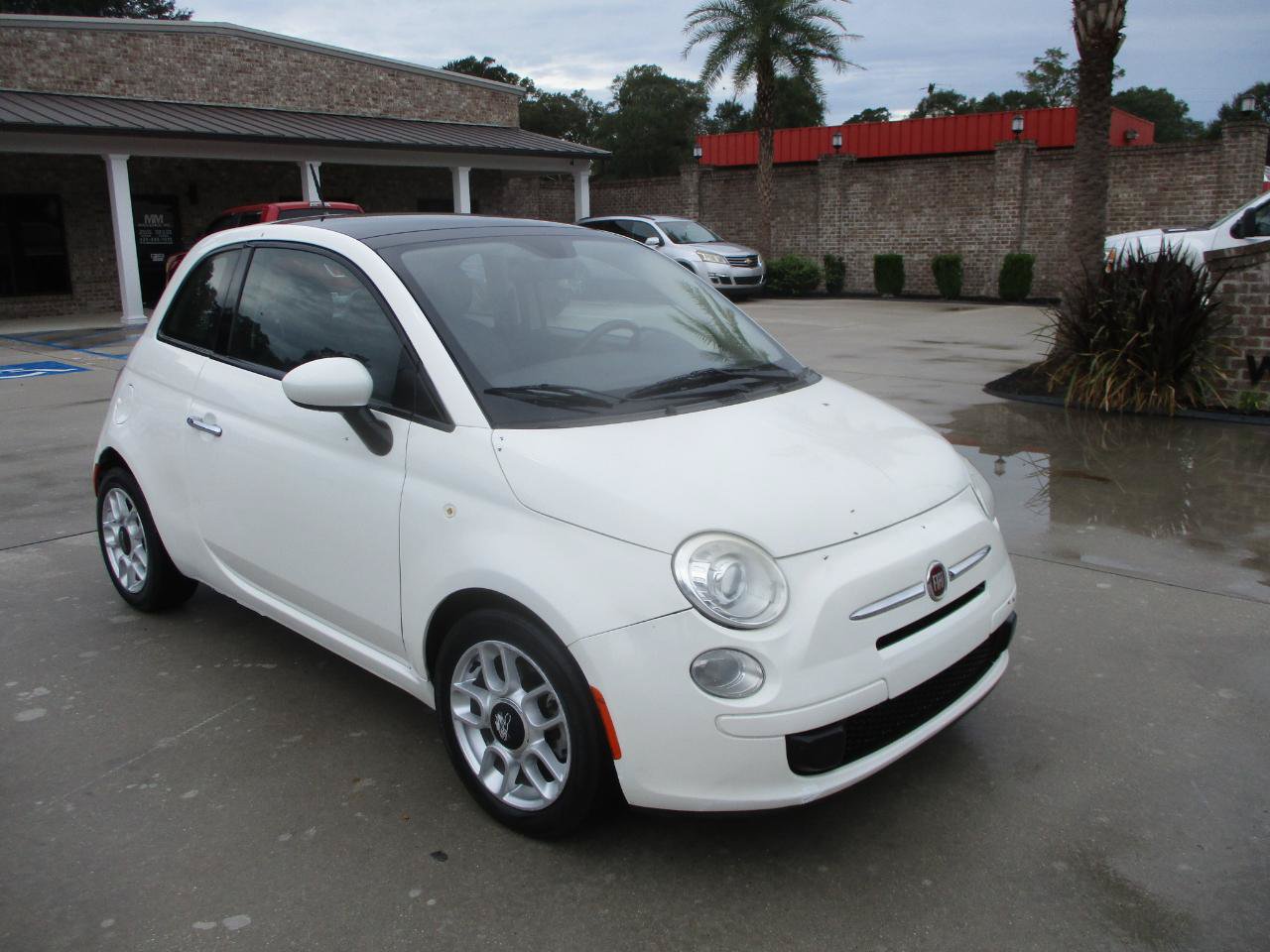 Used 2015 FIAT 500 Pop FWD image 25