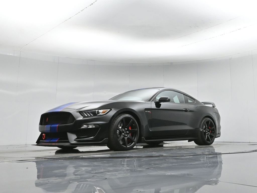 Used 2017 Ford Mustang Shelby GT350R w/ GT350R Equipment Group 920A image 45