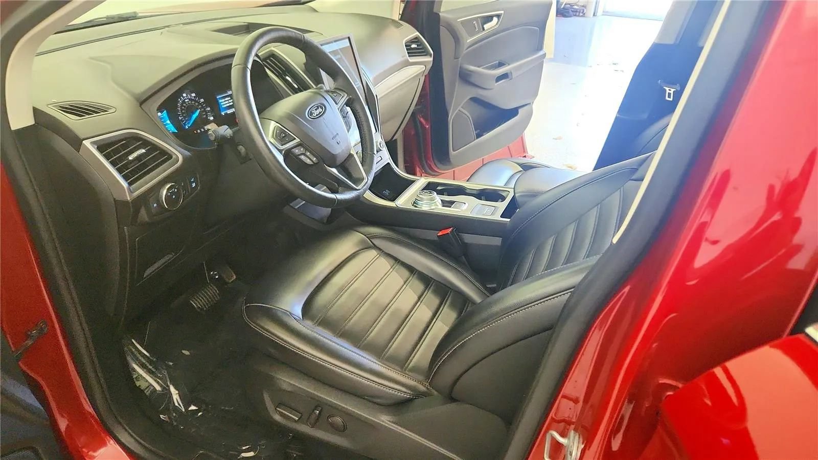 Used 2022 Ford Edge SEL w/ Convenience Package AWD/4WD image 22