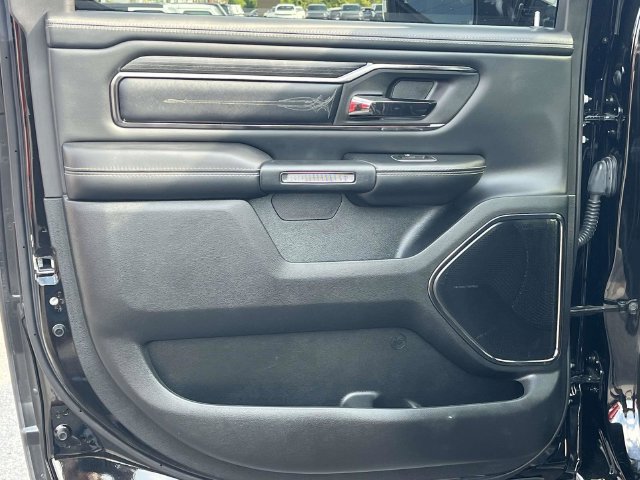 Used 2022 RAM 1500 Limited AWD/4WD image 17