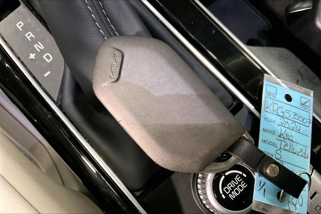 Used 2024 Kia Telluride S w/ S Sunroof Package image 13
