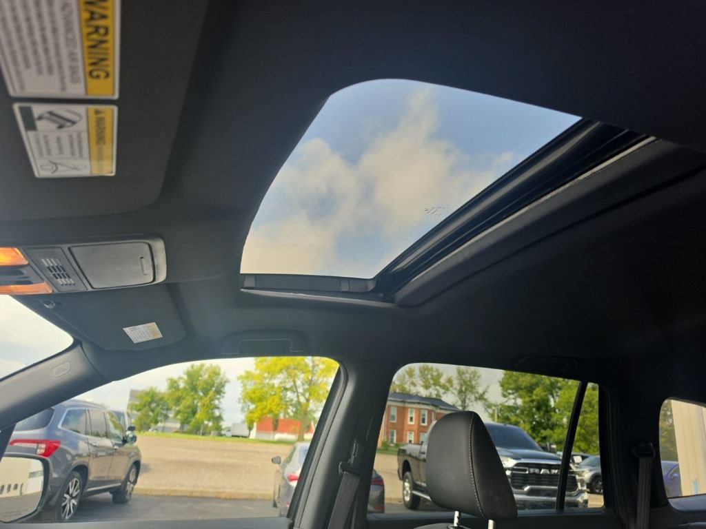 Used 2023 Honda Passport EX-L image 15