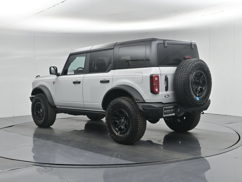 New 2026 Ford Bronco Badlands AWD/4WD image 4