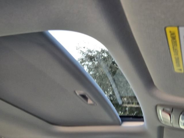 Certified 2025 Kia Telluride S image 9