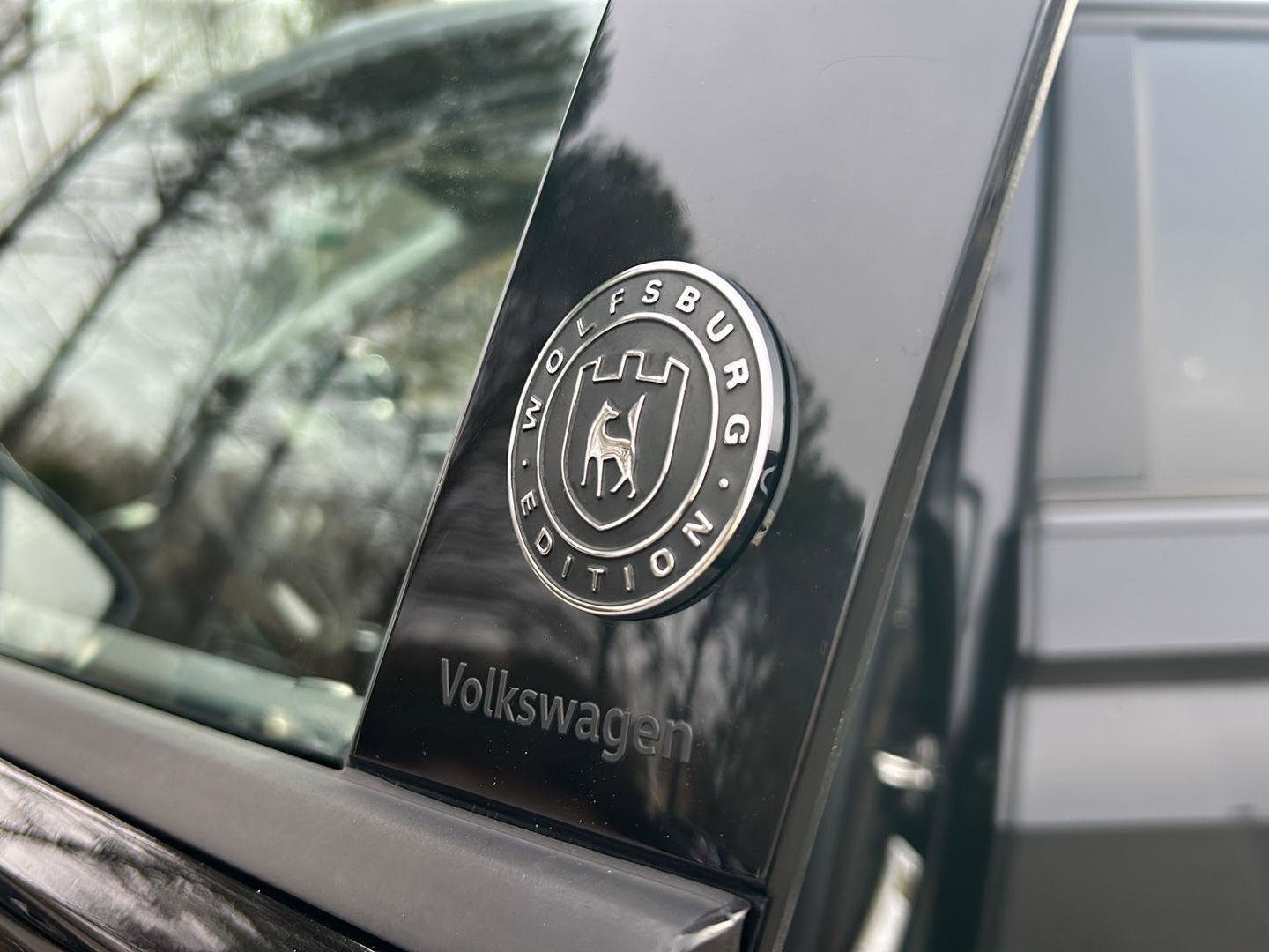 Used 2024 Volkswagen Tiguan Wolfsburg Edition image 13