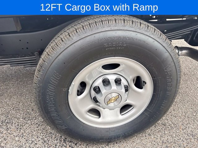 New 2026 Chevrolet Express 3500 w/ Power Convenience Package RWD image 11