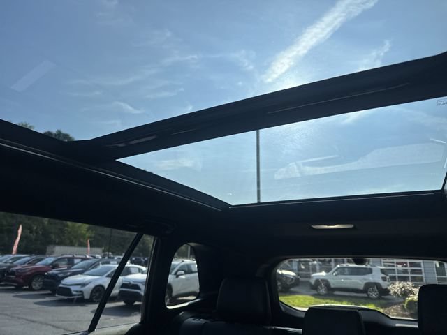 New 2026 Toyota RAV4 XSE w/ Panoramic Sun Roof Package AWD/4WD image 19